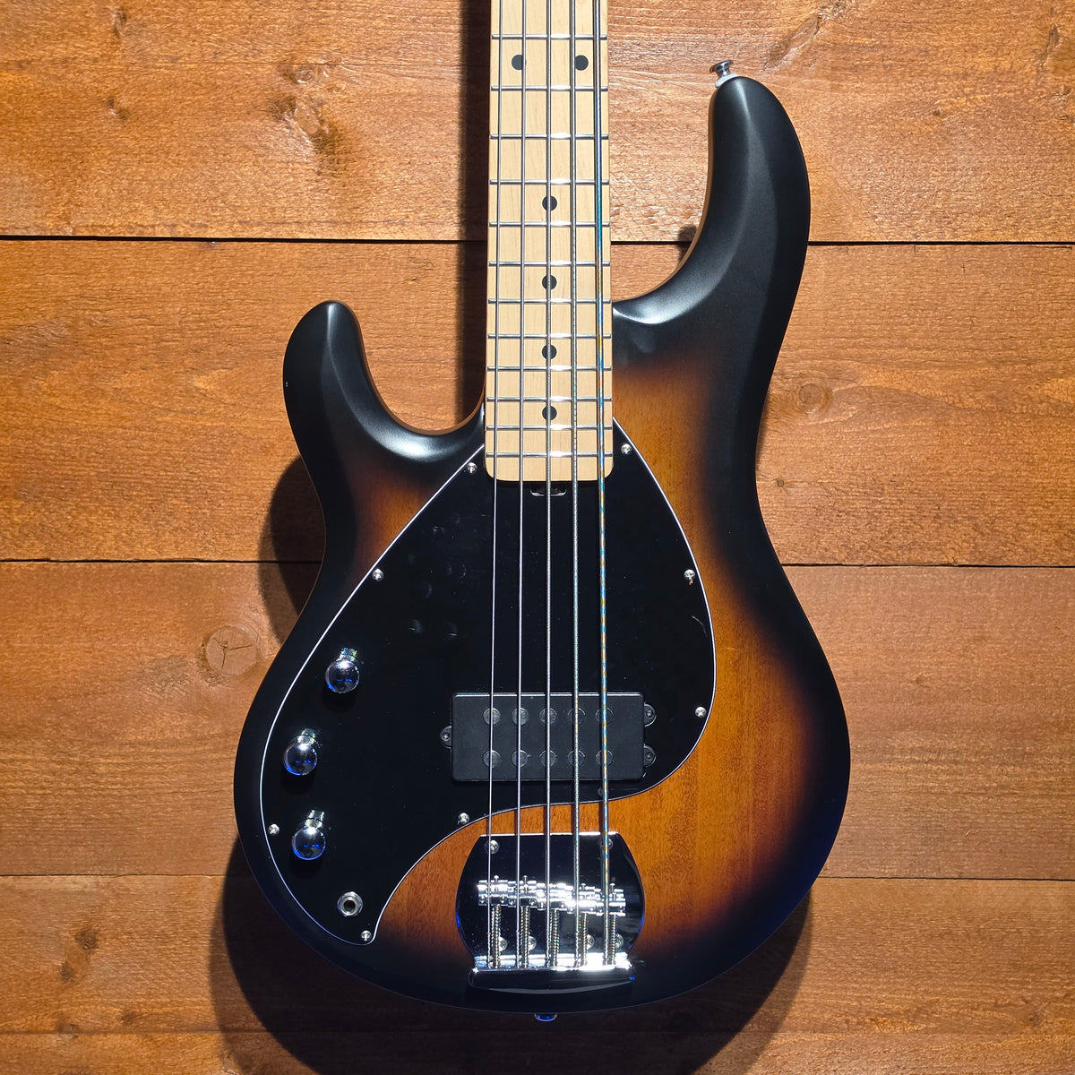 Sterling By Musicman RAY5 Left Handed Bass; Vintage Sunburst Satin: Serial No: B185389 | Second Hand