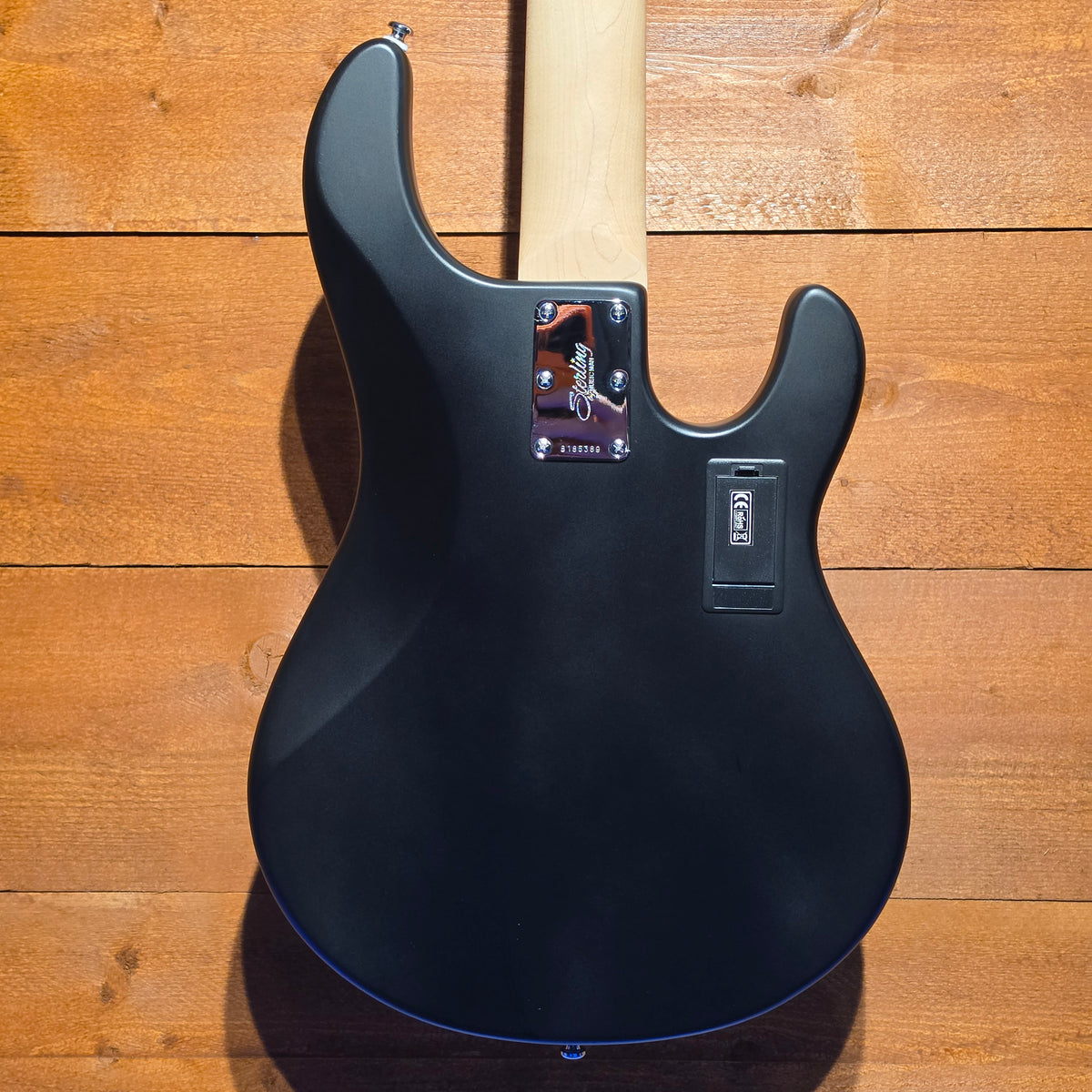 Sterling By Musicman RAY5 Left Handed Bass; Vintage Sunburst Satin: Serial No: B185389 | Second Hand