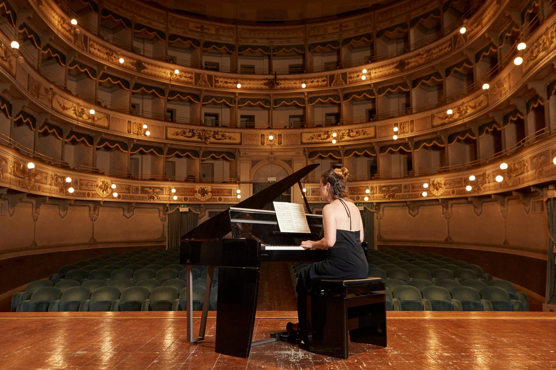 Dexibell H10MG Polished Ebony Mini Digital Grand Piano | Free Delivery & Installation