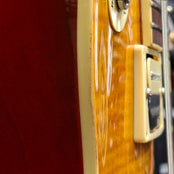 Vintage V100AFD Reissued; Flamed Amber: Serial No: 15070591 | Second Hand