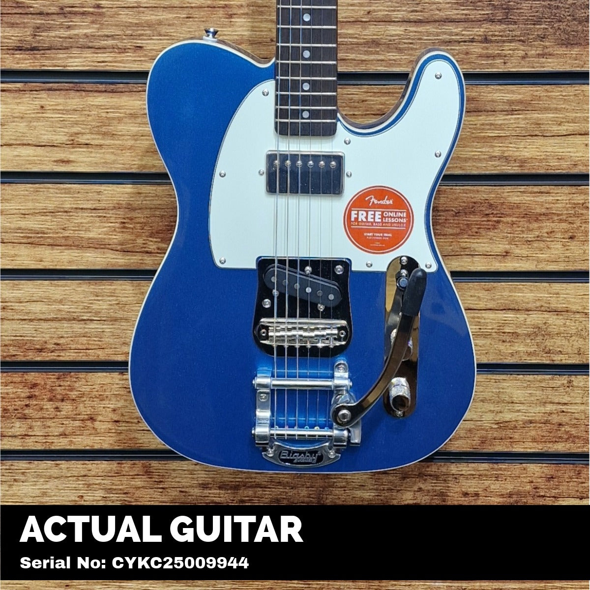 Squier Classic Vibe Custom Telecaster SH with Bigsby, Parchment Pickguard, Lake Placid Blue