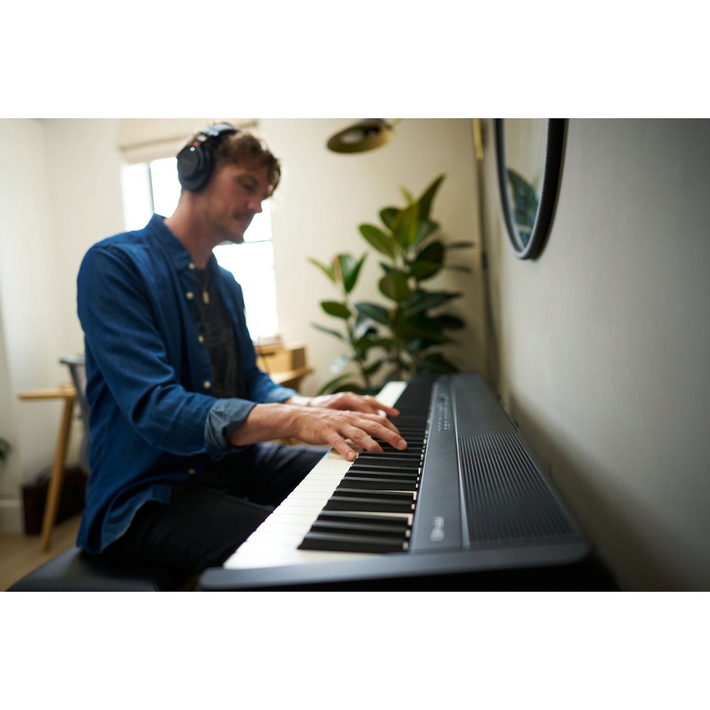 Roland FP40 Black Digital Piano Home Package