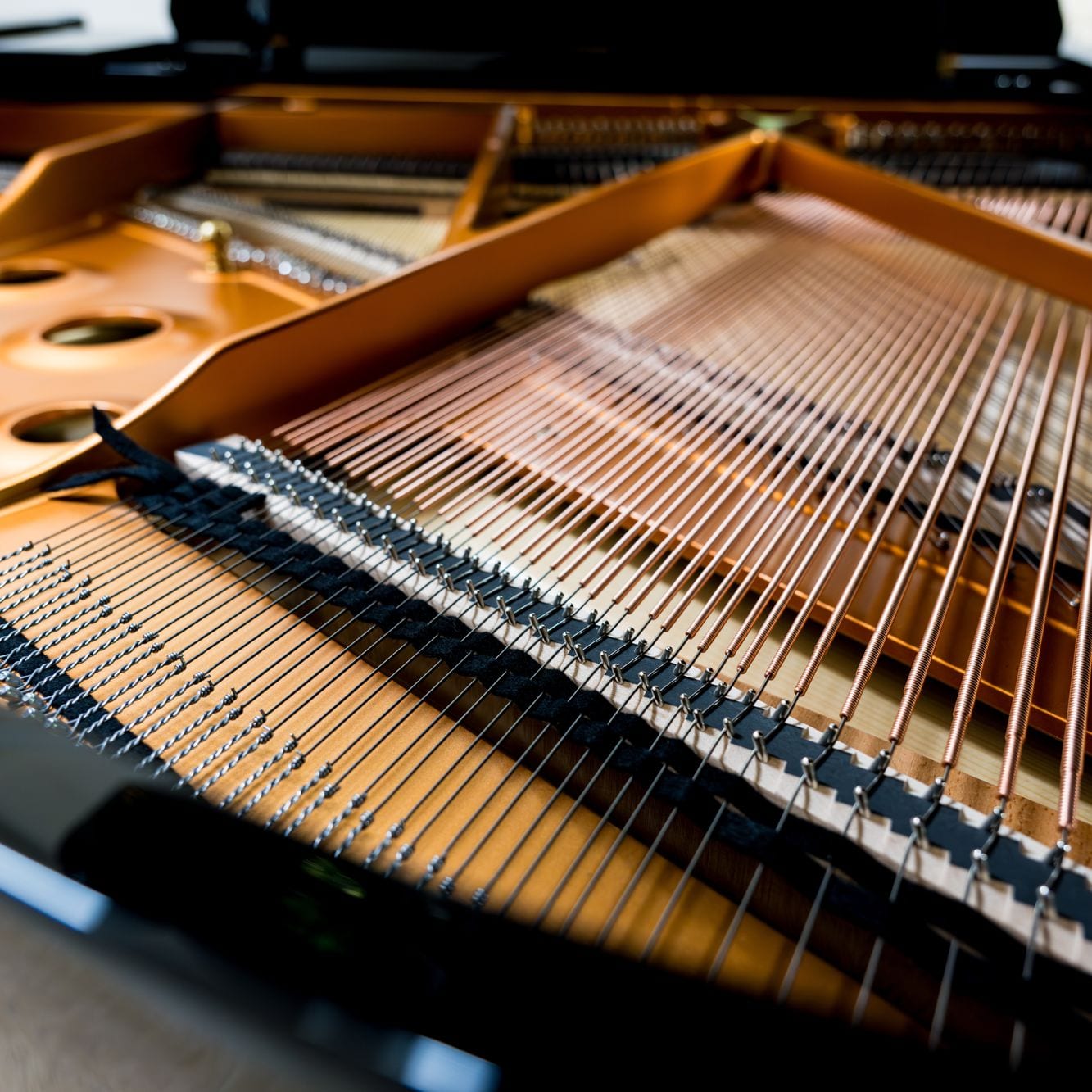 Kawai GL30 166cm Grand Piano; Polished Ebony