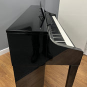 Second Hand Yamaha CLP370 Digital Piano; Polished Ebony with Matching Piano Stool: Serial No: BCQZ01037