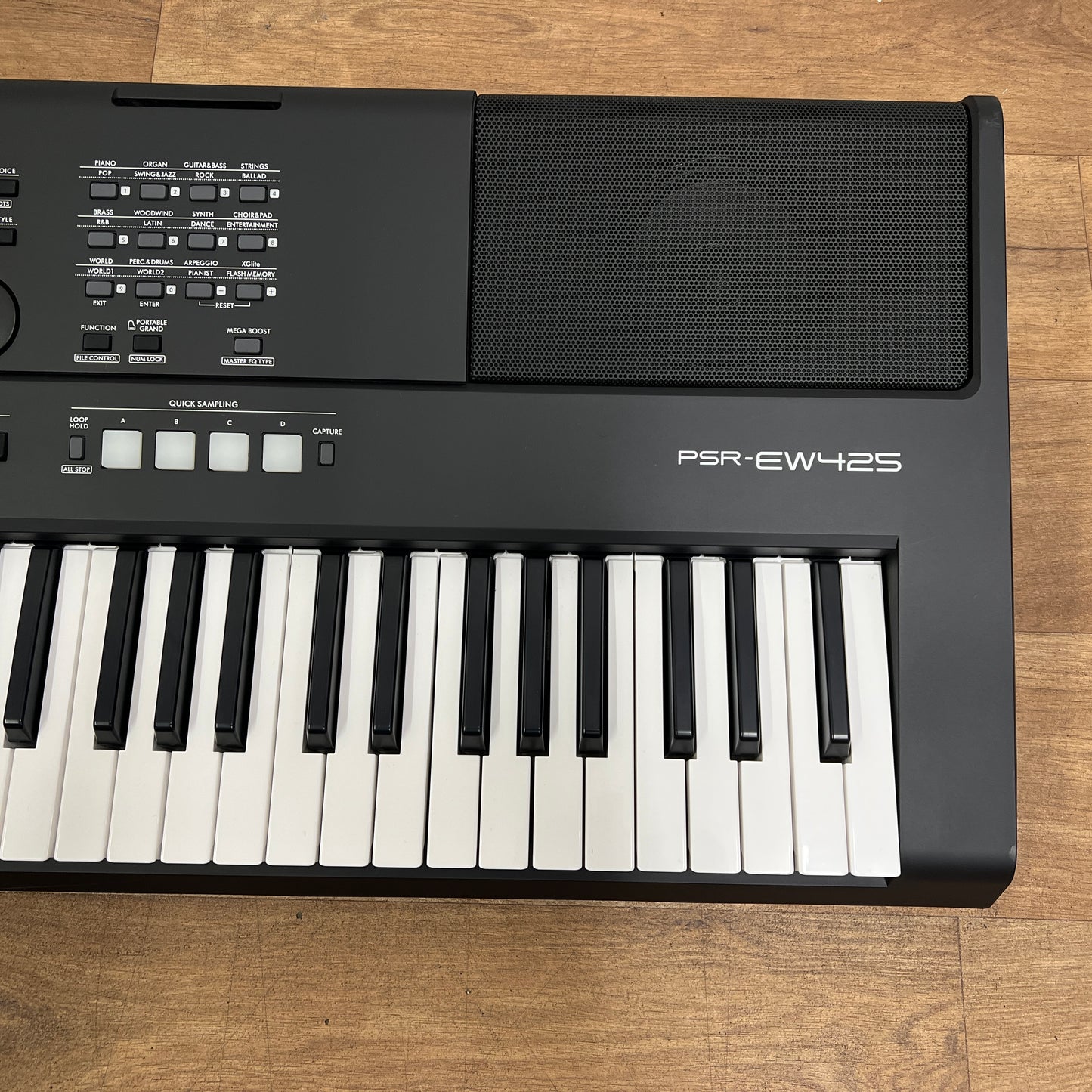 Yamaha PSR EW425 Keyboard; Serial No: BHDZ01133 | Second Hand