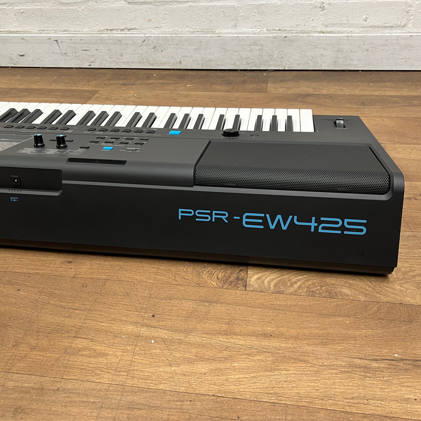 Yamaha PSR EW425 Keyboard; Serial No: BHDZ01133 | Second Hand