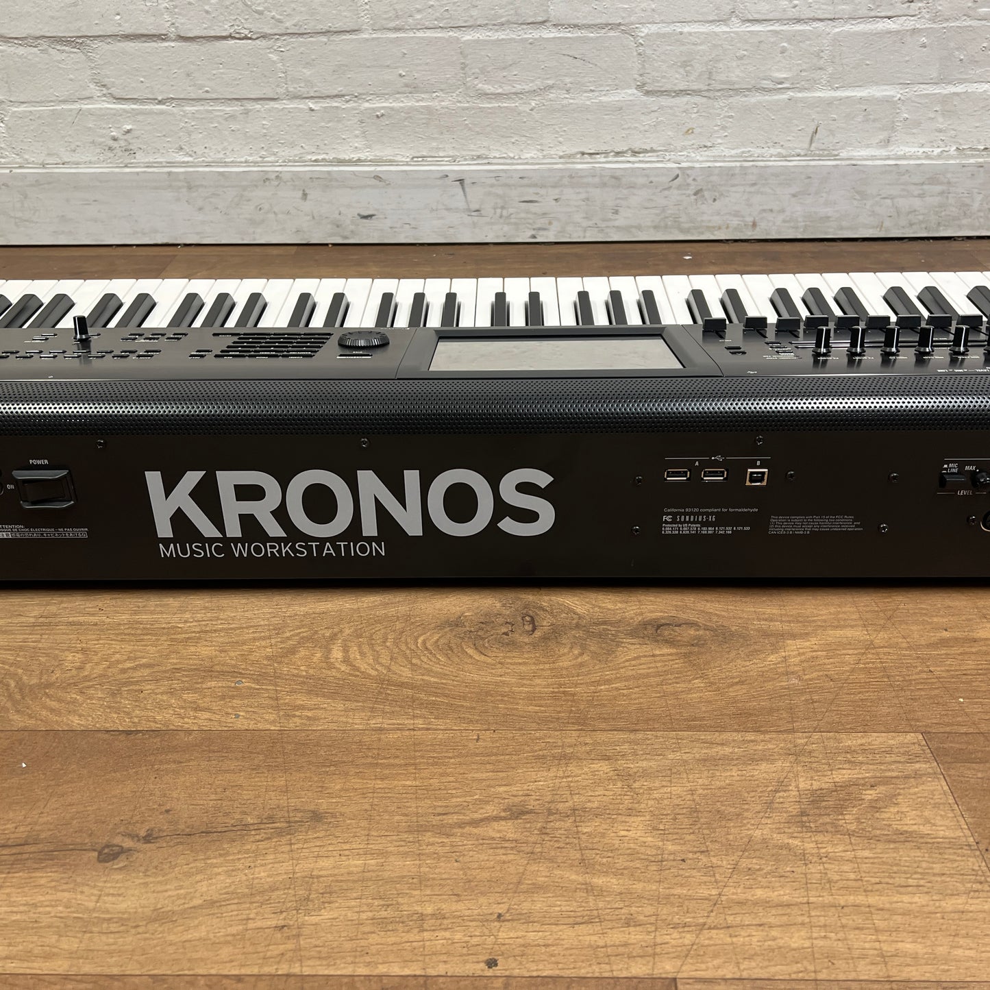 Korg Kronos 2 88 Music Workstation; Serial No: 212091 | Second Hand