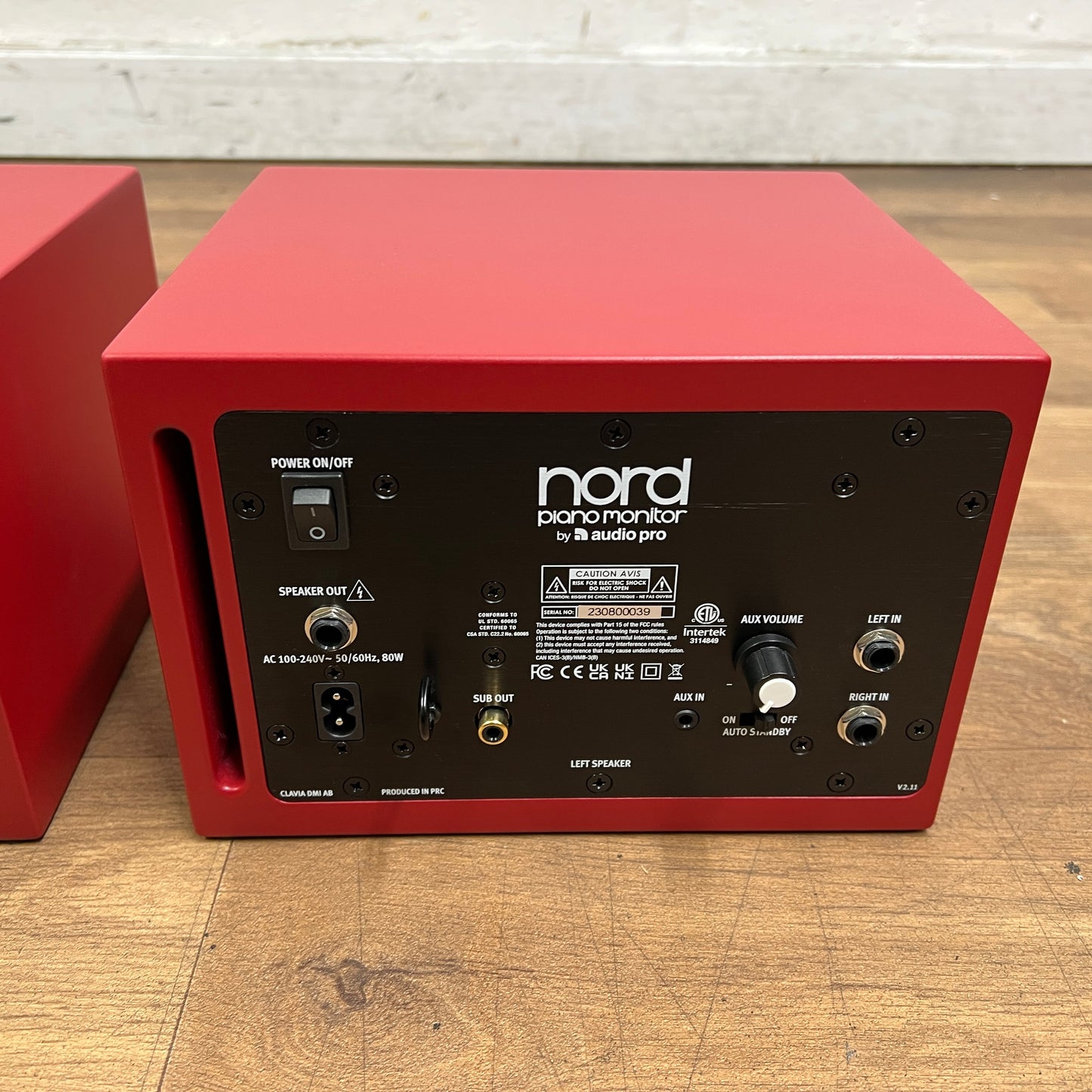 Nord Piano Monitors V2 with Brackets; Serial No: 230800039 | Second Hand