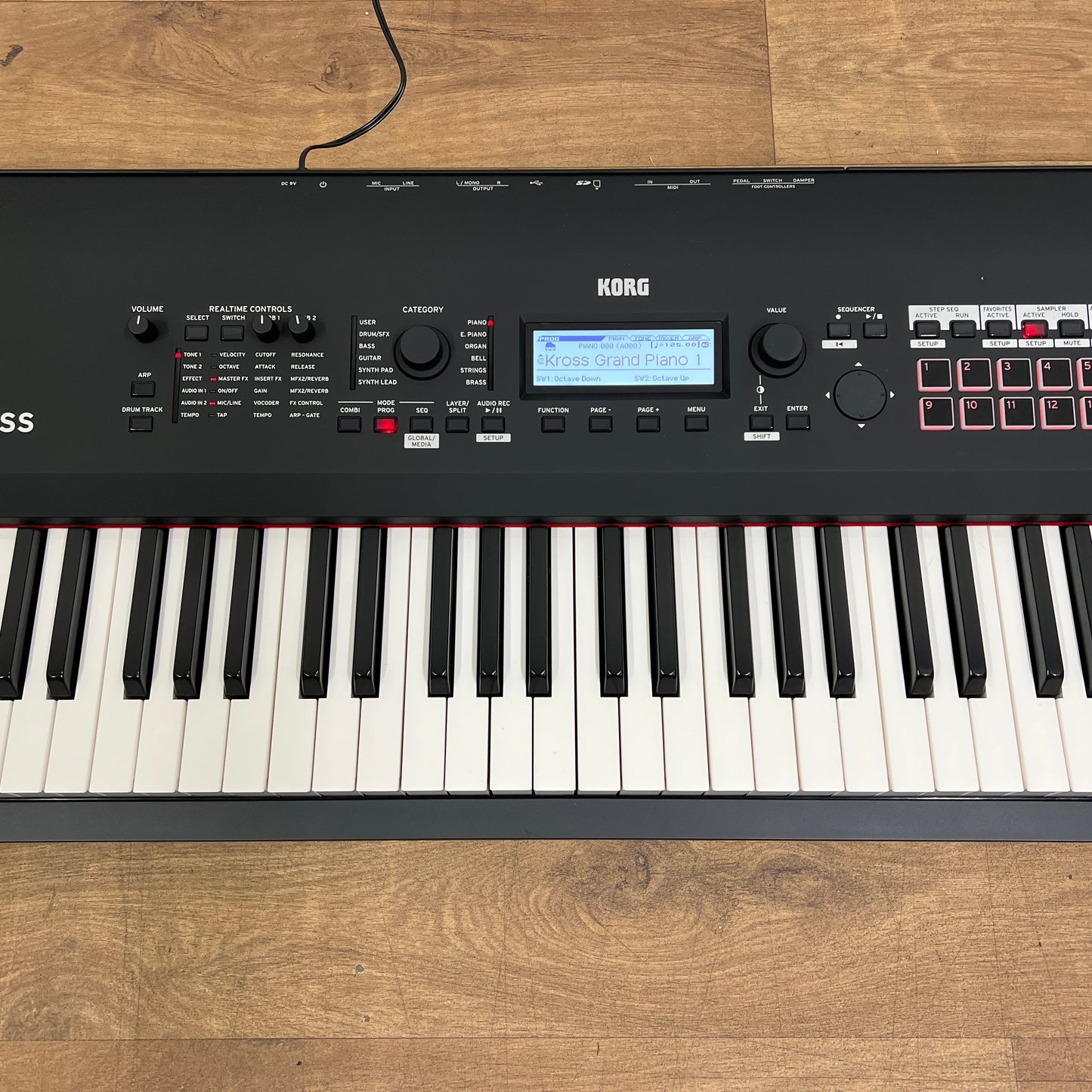 Korg Kross 2 88 Key Synthesizer Workstation, Matt Black; Serial No: 9065 | B Stock