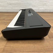 Korg Kross 2 88 Key Synthesizer Workstation, Matt Black; Serial No: 9065 | B Stock