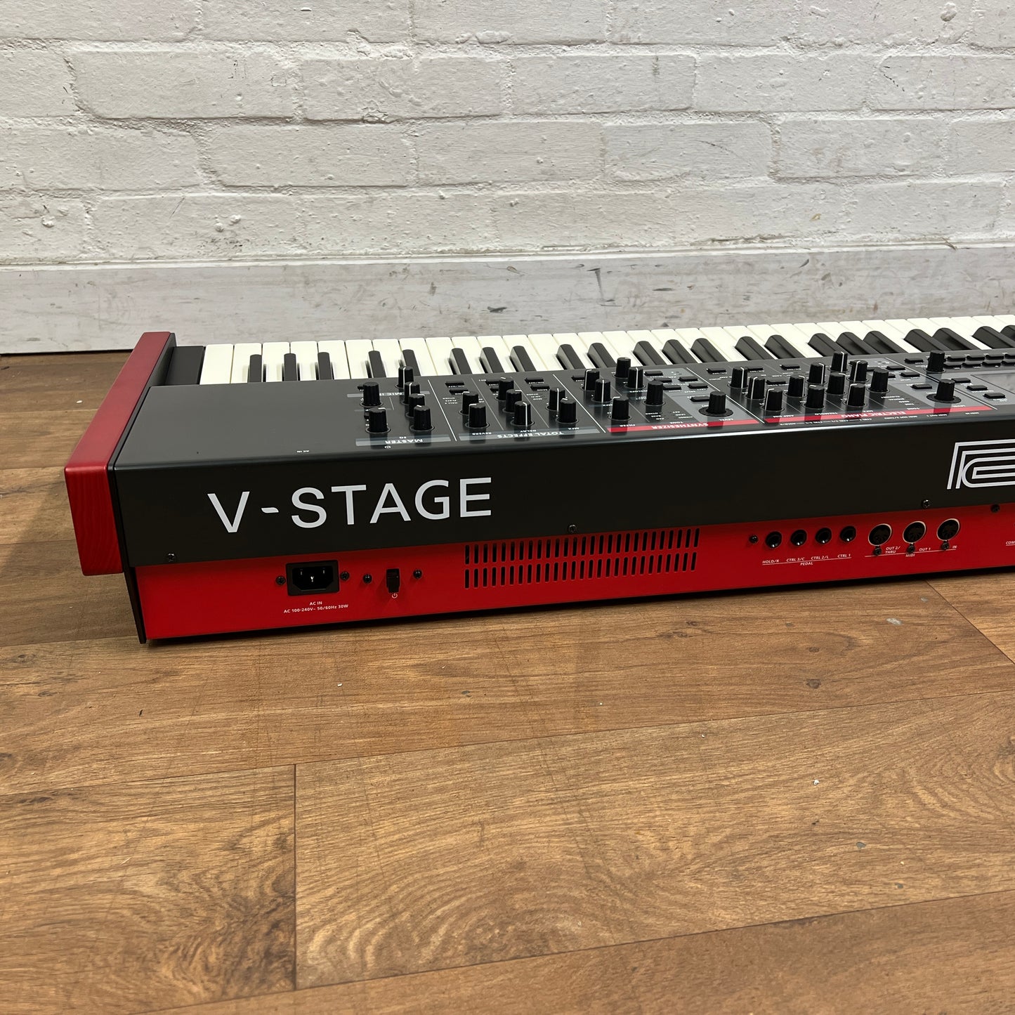 Roland V Stage 88 Keyboard; Serial No: Z3S1244 | Second Hand