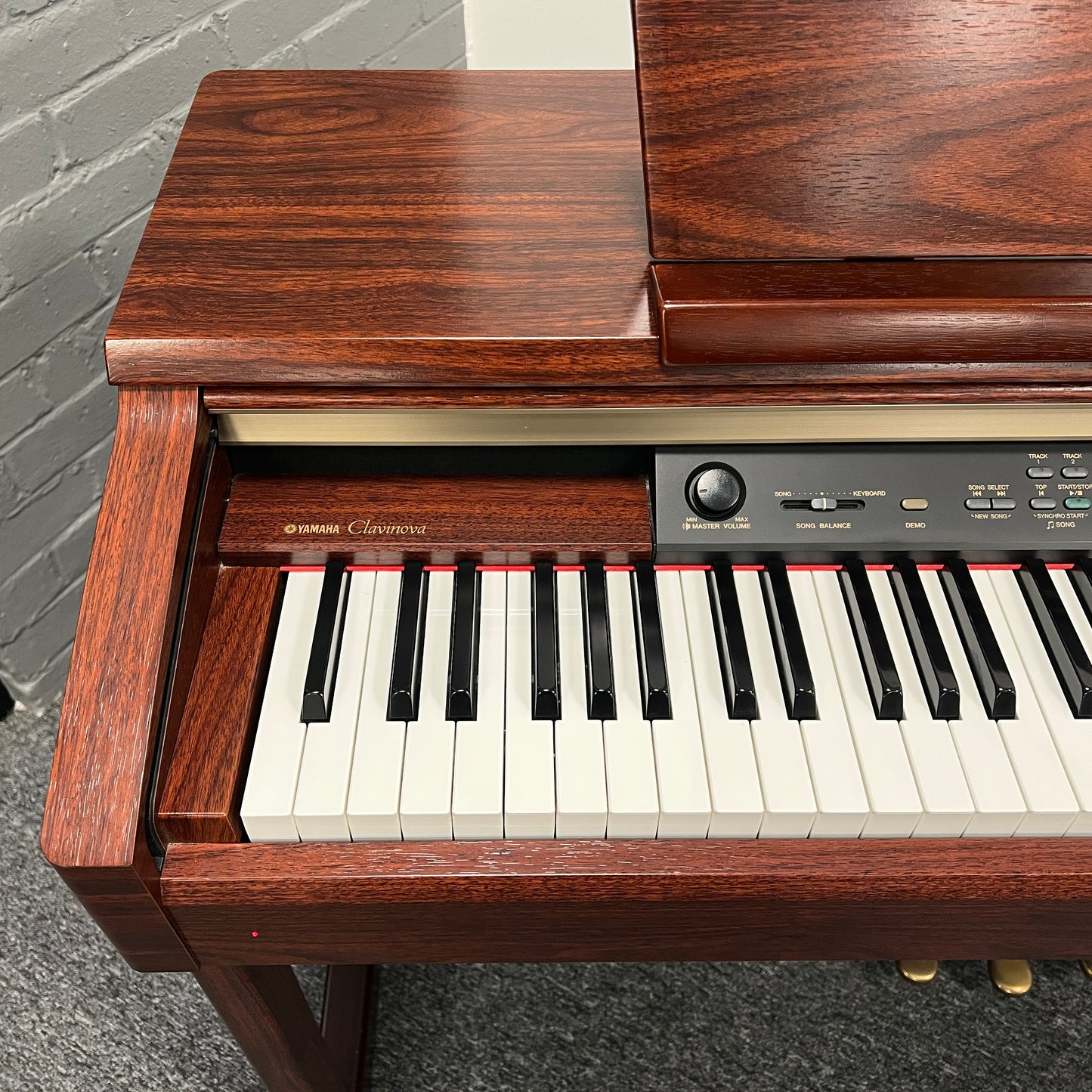 Yamaha CLP170M Digital Piano; Serial No: 607432 | Second Hand
