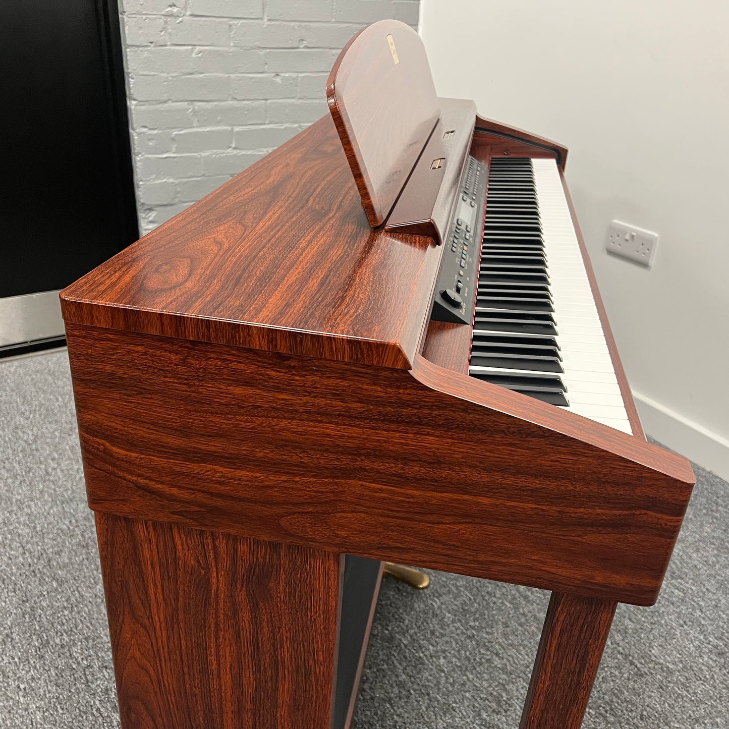 Yamaha CLP170M Digital Piano; Serial No: 607432 | Second Hand