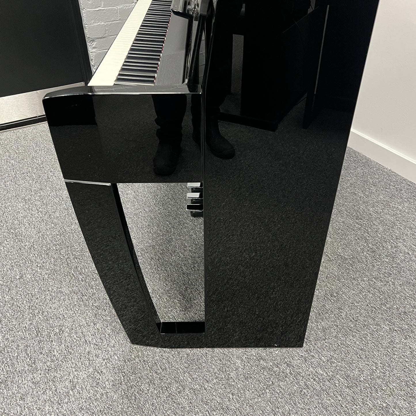 Dexibell H10V Digital Piano, Polished Black; Serial No: 124 | Ex Demo