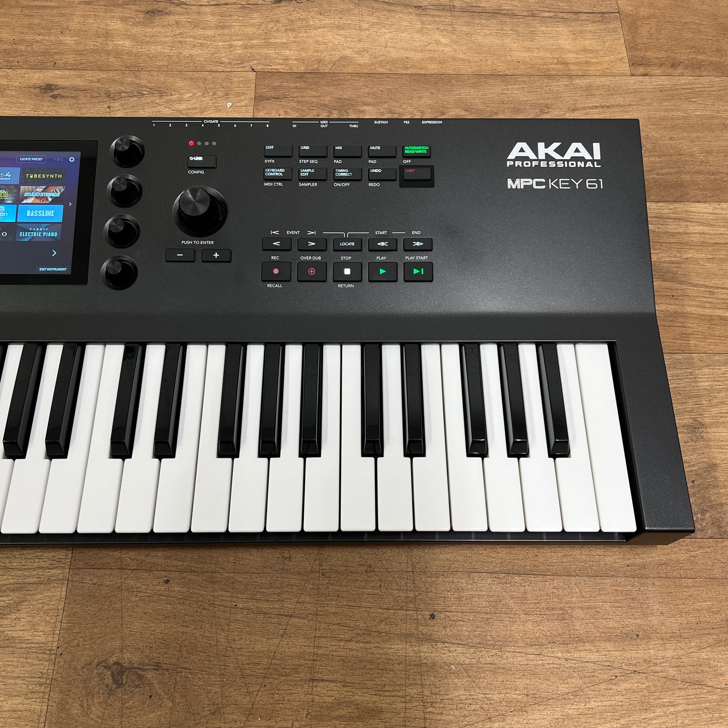 Akai MPC Key 61 keyboard; Serial No: A12211251709298 | Second Hand
