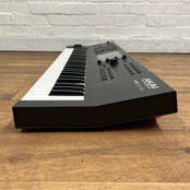 Akai MPC Key 61 keyboard; Serial No: A12211251709298 | Second Hand