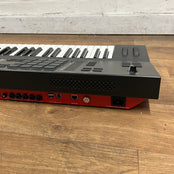 Akai MPC Key 61 keyboard; Serial No: A12211251709298 | Second Hand