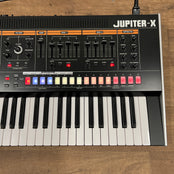 Roland Jupiter X; Serial No: Z2Q4321 | Second Hand
