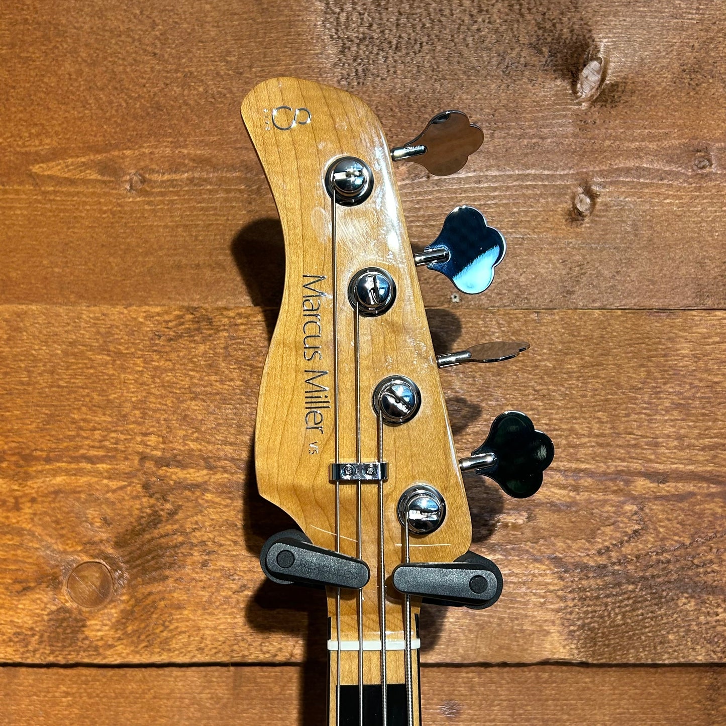 Sire Marcus Miller V7+ S4L Bass Guitar Left Handed; Champagne Gold Metallic: Serial No: 2N25213079 | Second Hand