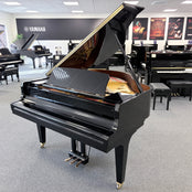 Kawai GL30 Grand Piano in Polished Ebony: Serial No: 2695427 | Second Hand