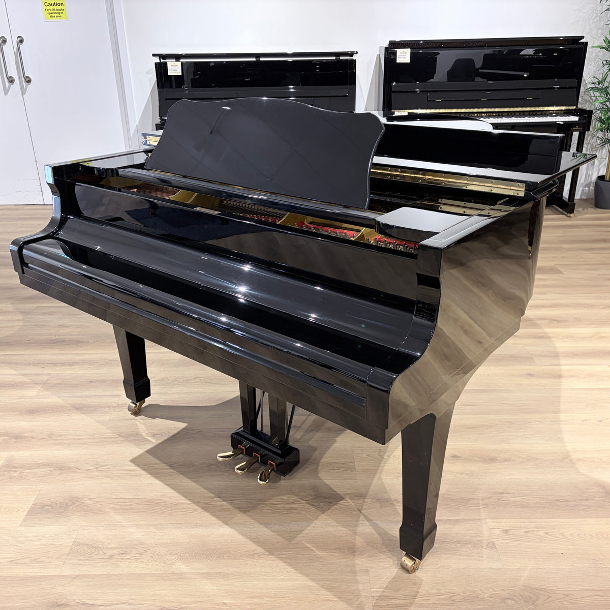 Yamaha C3 Grand Piano in Polished Ebony: Serial No: 4780456 | Second Hand