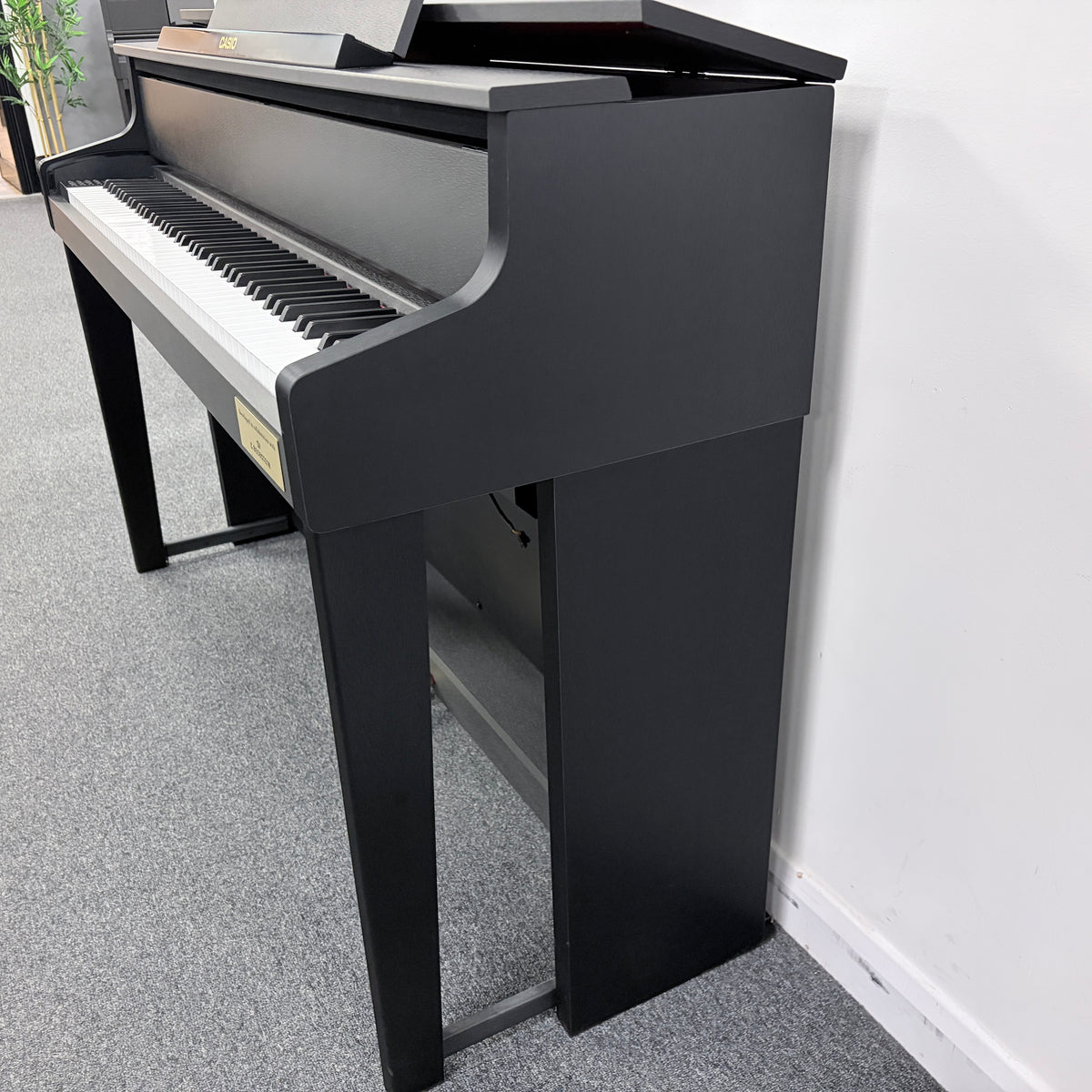 Casio GP300 Digital Piano, Black , Serial No: 935ADC591007932 | Second Hand