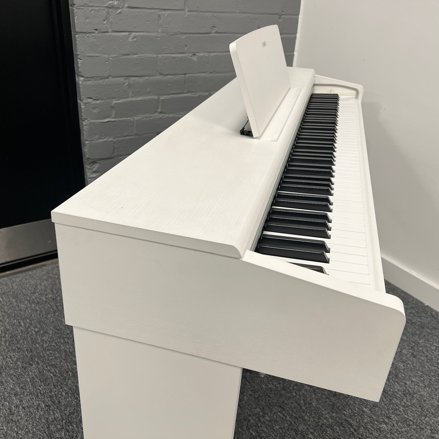 Yamaha YDP145 White Digital Piano; Serial No: BCBZ01001; Ex Display Model; 3 Year Warranty