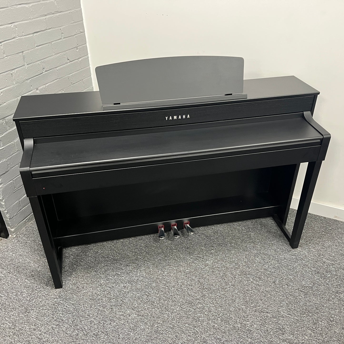 Yamaha CLP545B Digital Piano; Serial No: BCVP01007 | Second Hand