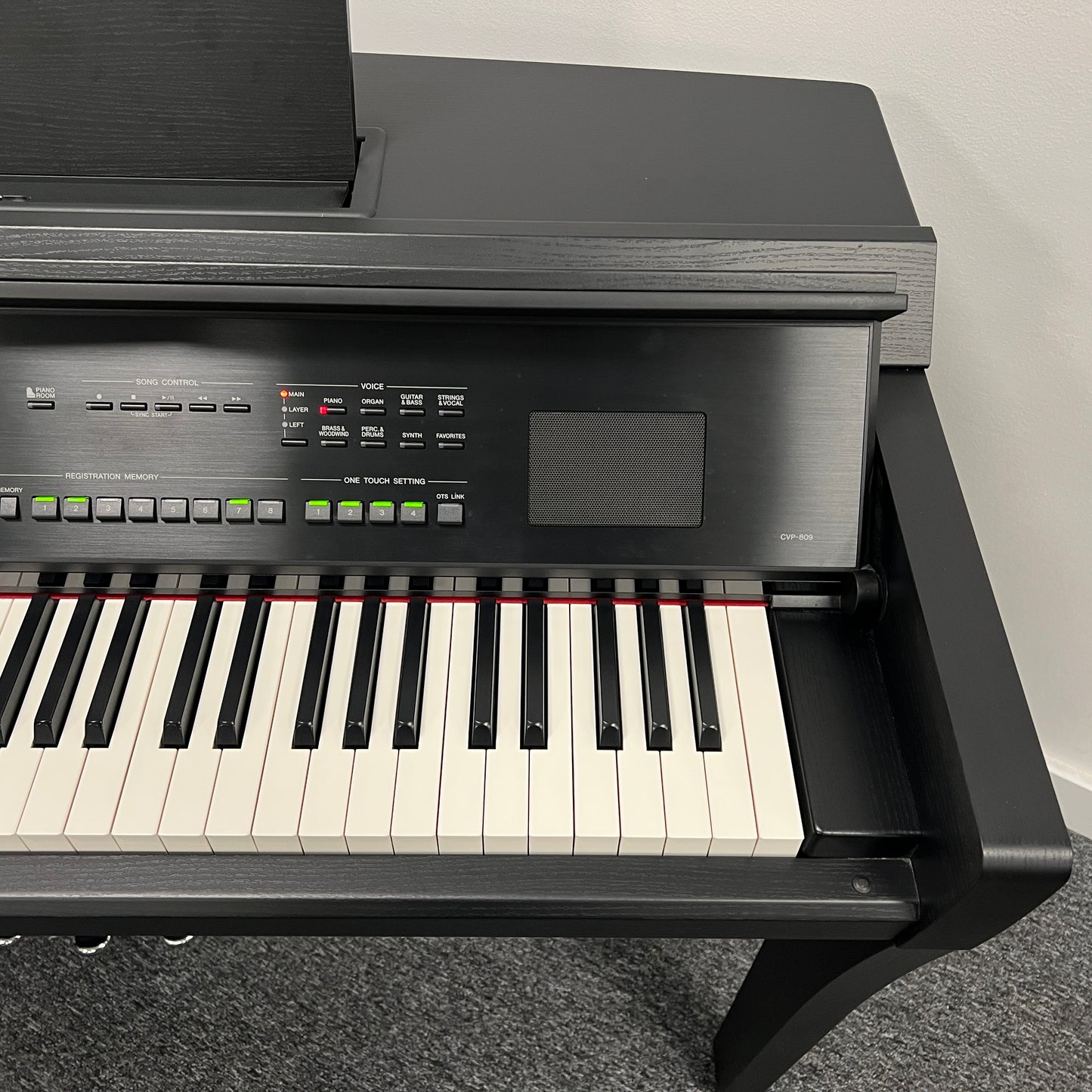 Yamaha CVP809B Digital Piano; Serial No: BCBY01003 | Second Hand