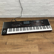 Korg PA4X 76 Note Arranger Workstation Keyboard; Serial No: 9011389 | Second Hand