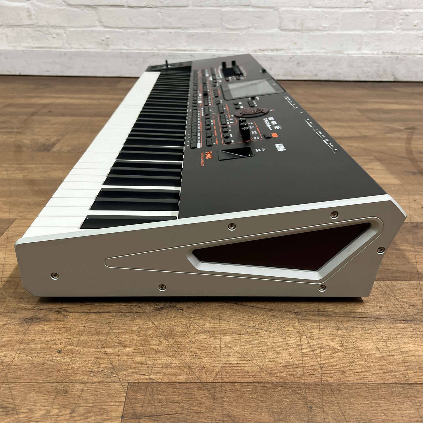 Korg PA4X 76 Note Arranger Workstation Keyboard; Serial No: 9011389 | Second Hand