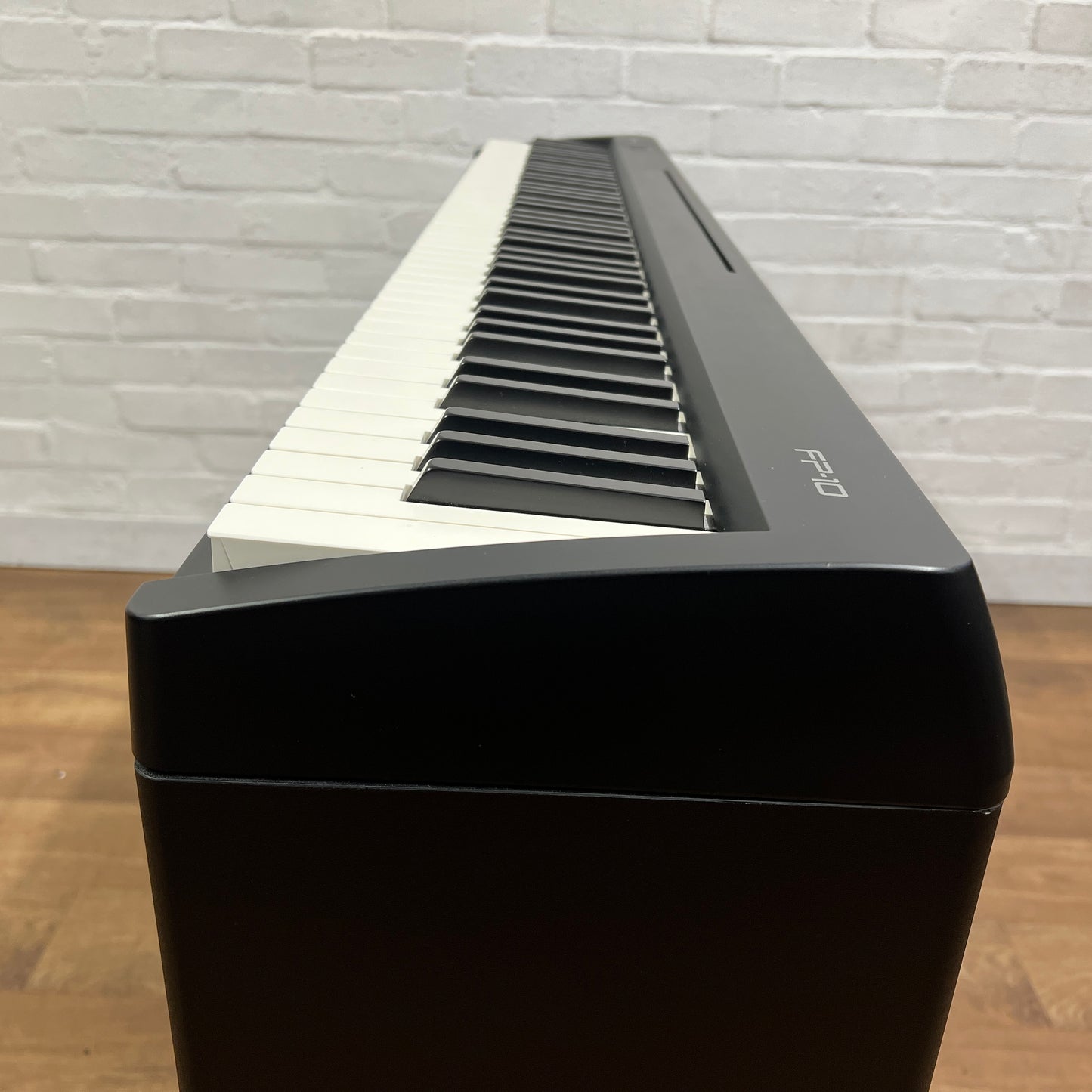 Roland FP10 Portable Piano With KCSFP10 Stand; Serial No: M5M6513 | Second Hand