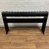 Roland FP10 Portable Piano With KCSFP10 Stand; Serial No: M5M6513 | Second Hand