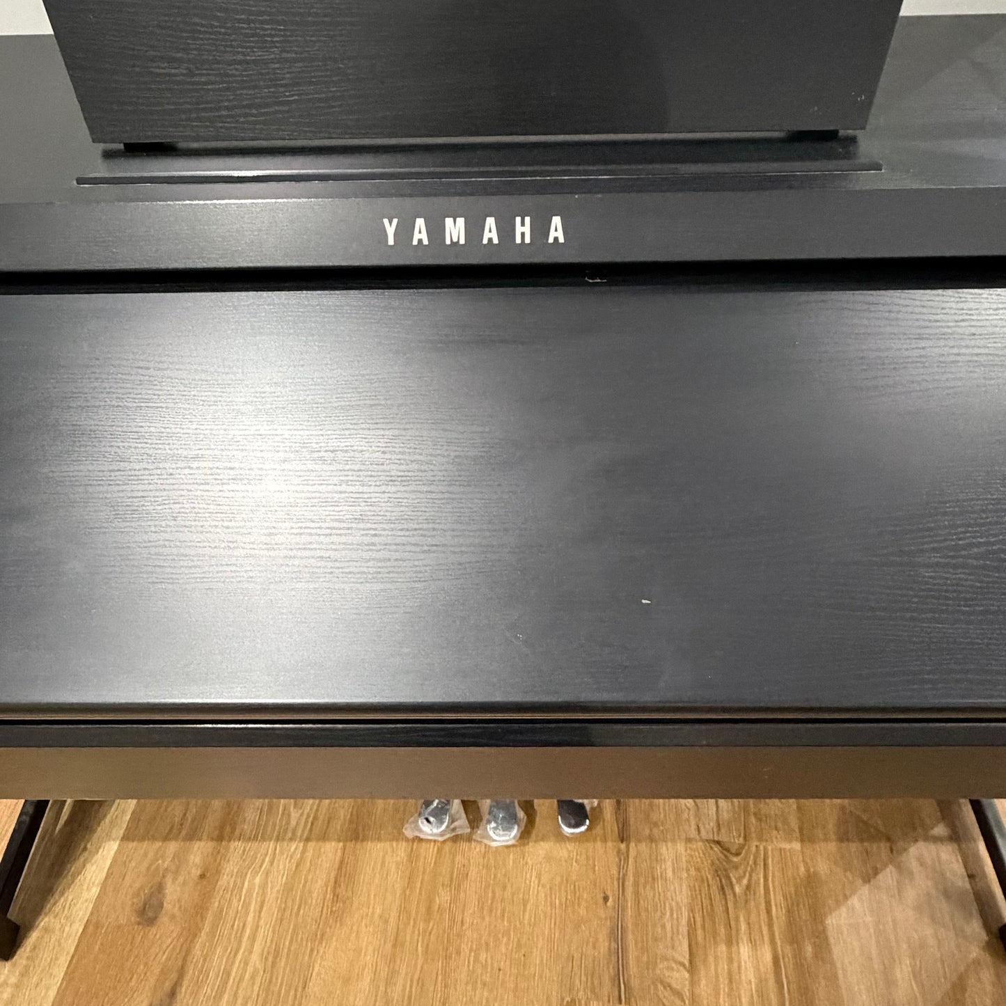 Yamaha CVP601 Black Digital Piano with Matching Stool; Serial No: BCTM01015 | Second Hand