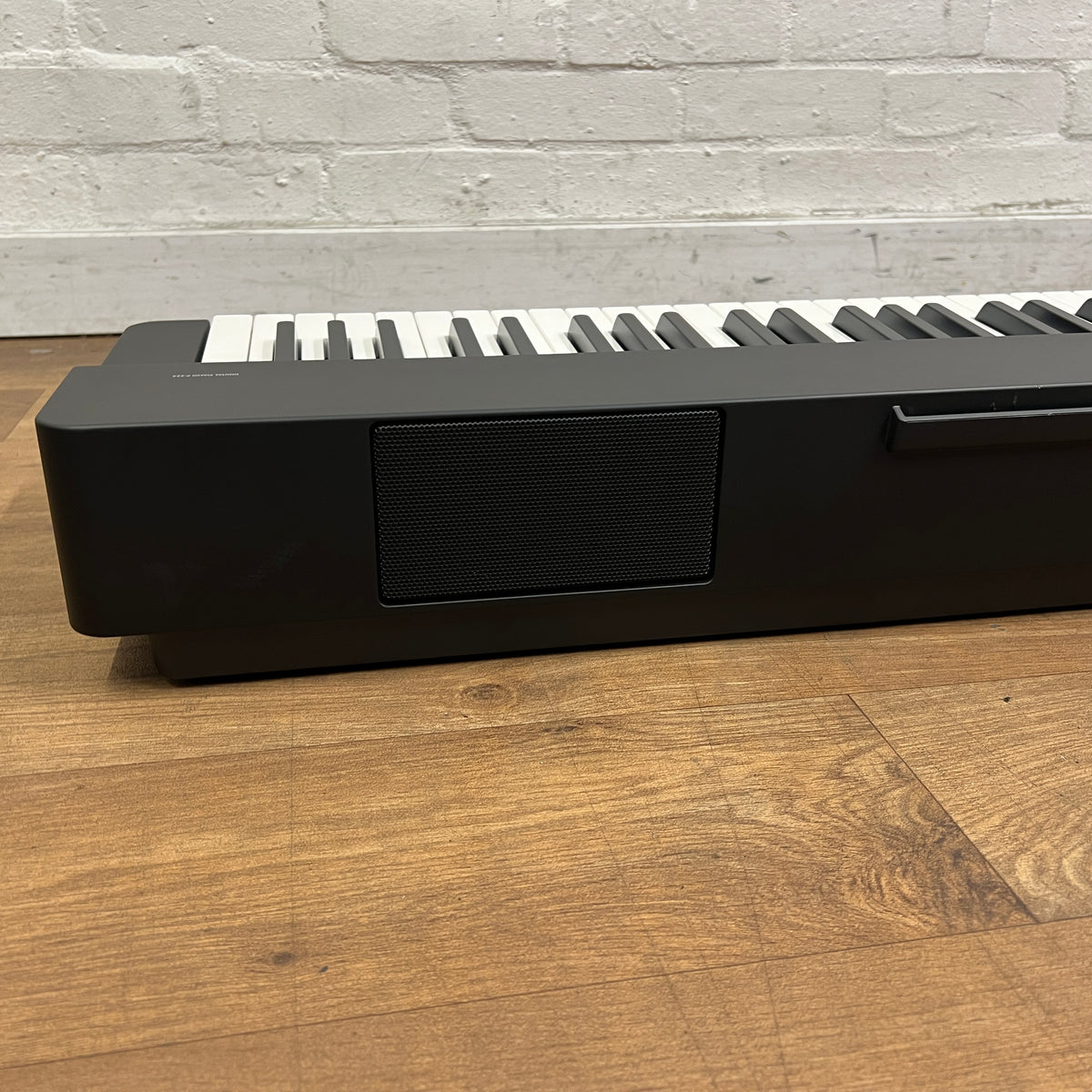 Yamaha P225 Portable Piano, Black; Serial No: BBDY02476 | Second Hand