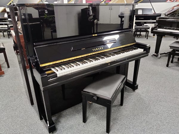 Yamaha Certified Reconditioned U3 Upright Piano With Stool; Ser No H1436426