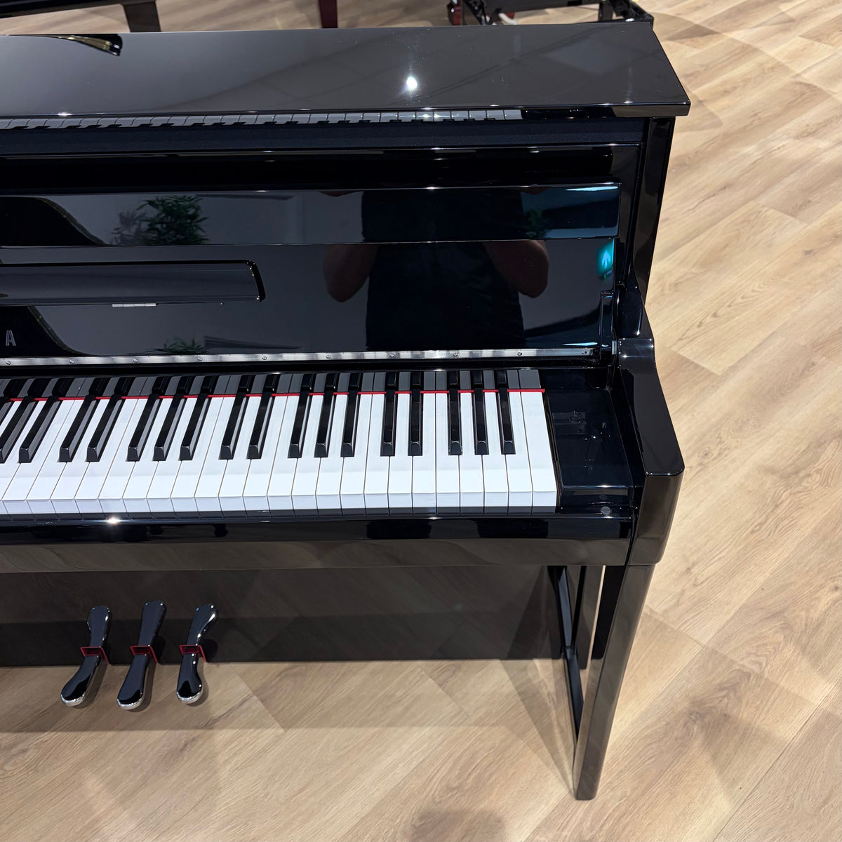 Yamaha NU1XA  Advanced Hybrid Piano, Polished Ebony; Serial No: BCEH01029 | Second Hand