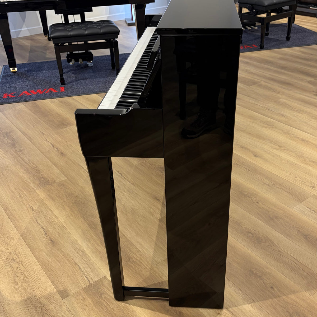 Yamaha NU1XA  Advanced Hybrid Piano, Polished Ebony; Serial No: BCEH01029 | Second Hand