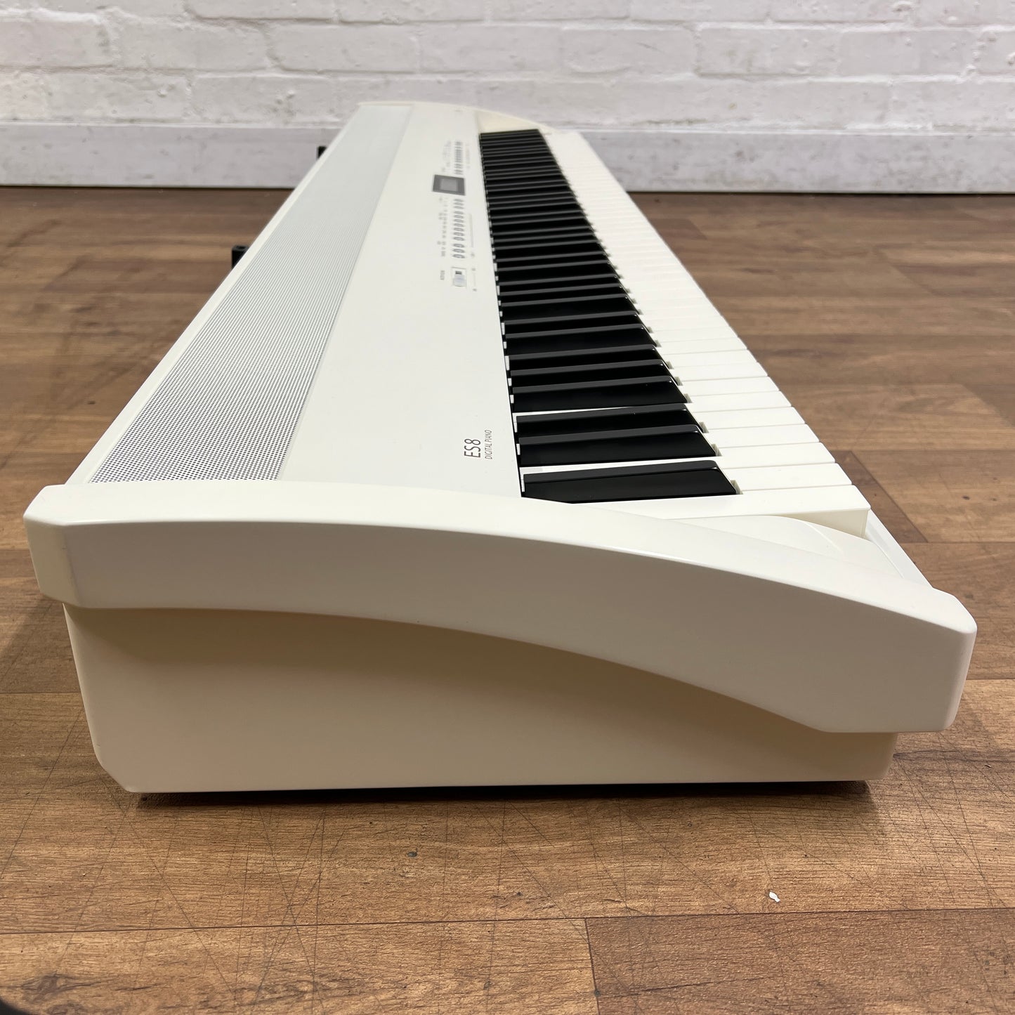 Kawai ES8 White Digital Piano; Serial No: G372077 | Second Hand