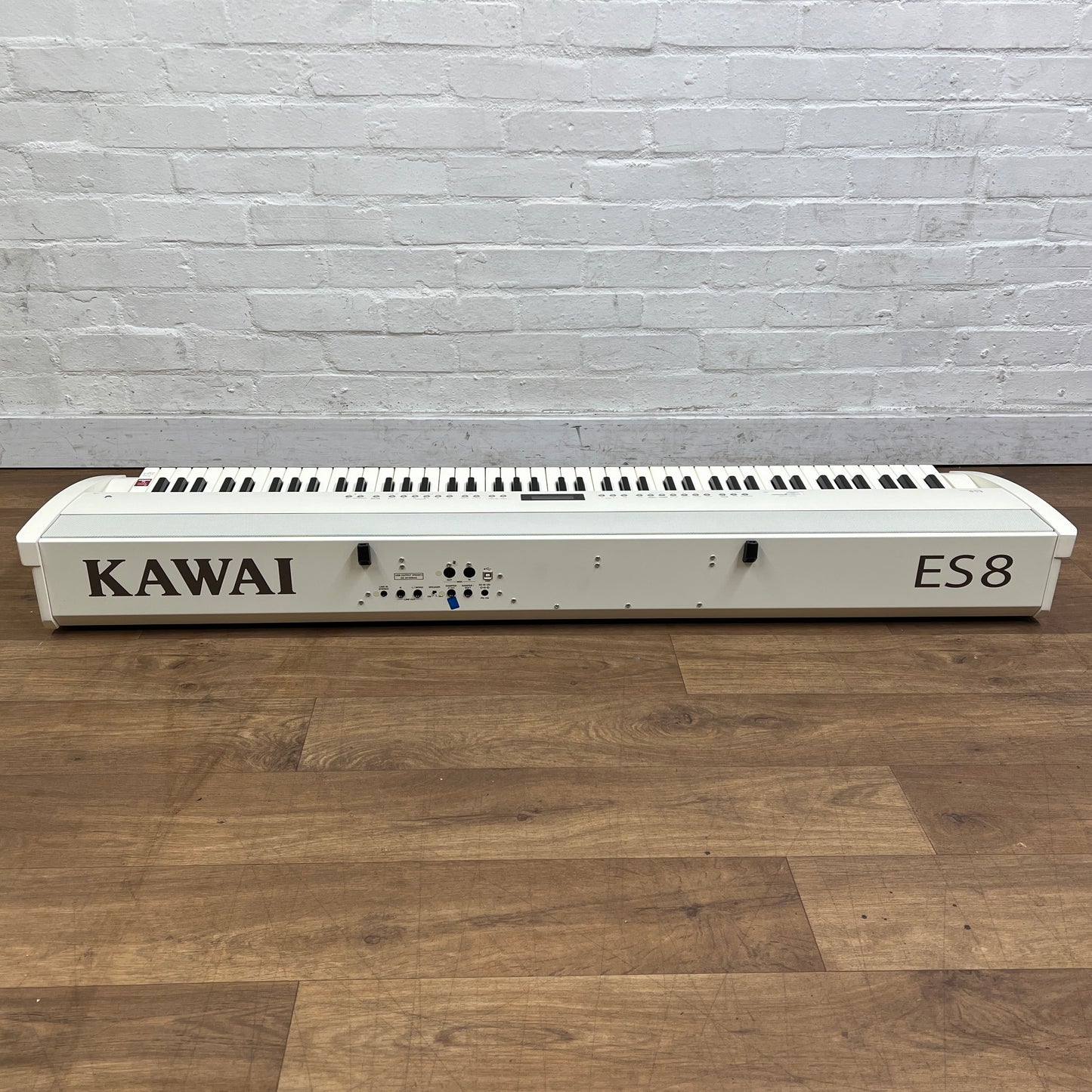 Kawai ES8 White Digital Piano; Serial No: G372077 | Second Hand
