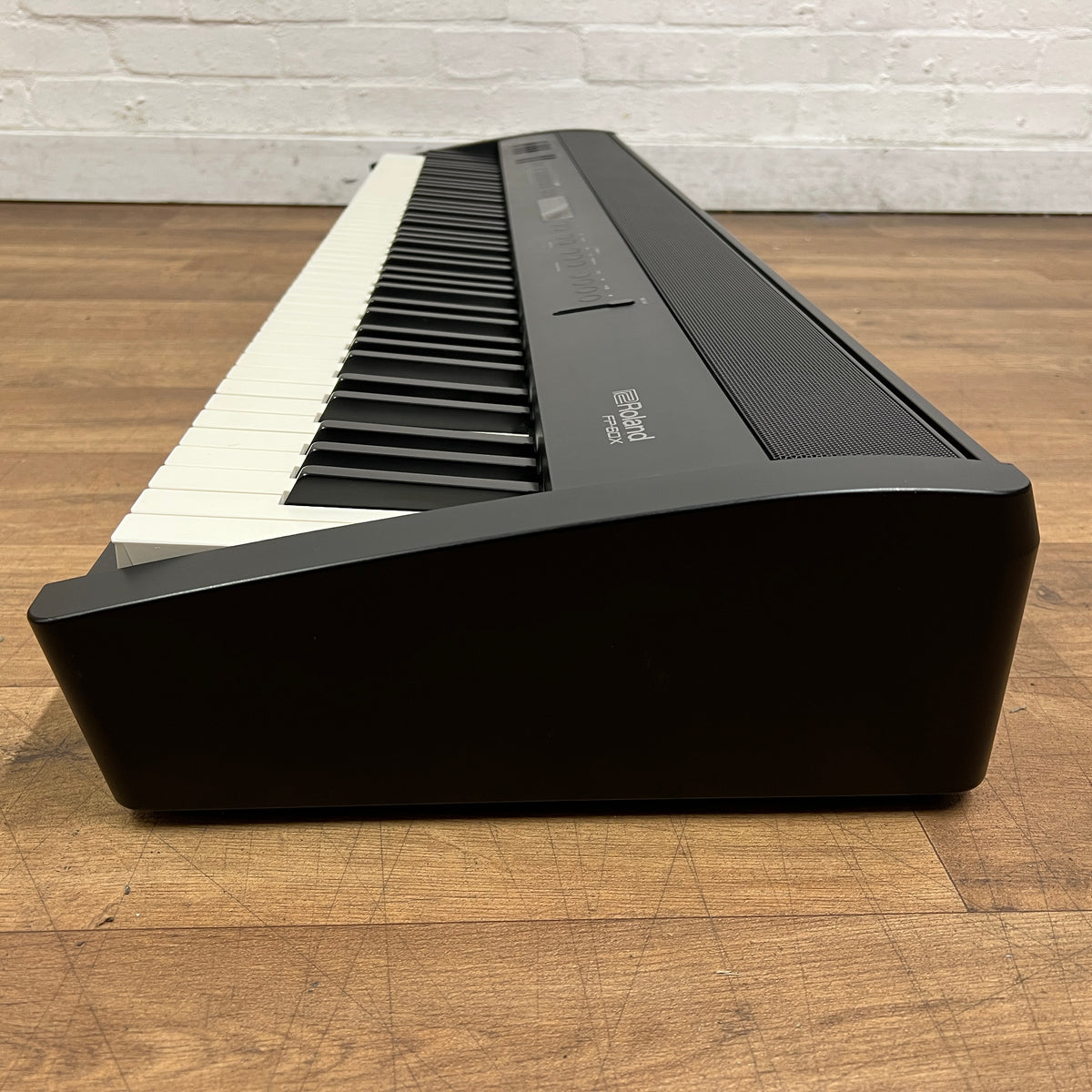 Roland FP60X Digital Piano, Black; Serial No: Z5M1898 | Second Hand