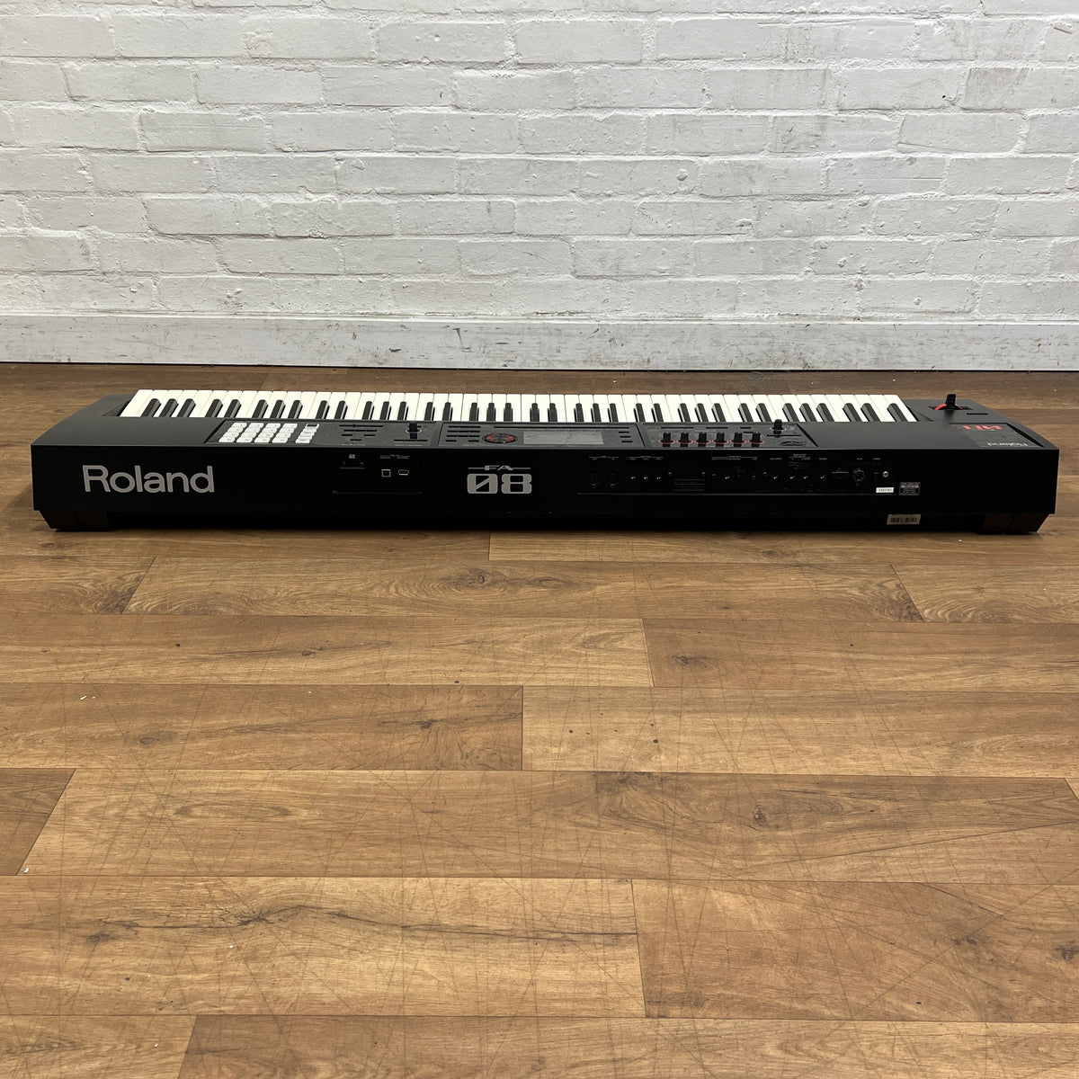 Roland FA08 Synthesizer Keyboard; Serial No: Z3E4761 | Second Hand