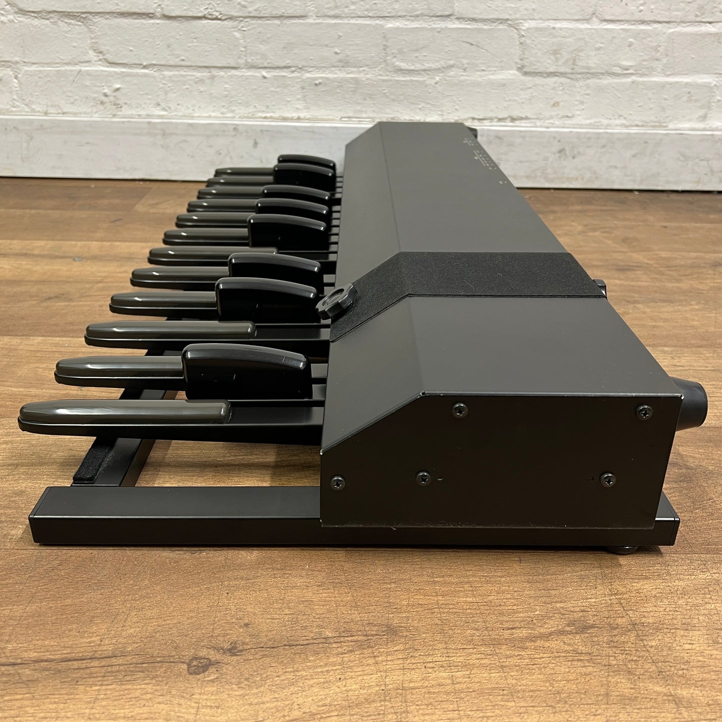 Hammond XPK200G MIDI Pedalboard; Serial No: 21060181 | Ex Demo