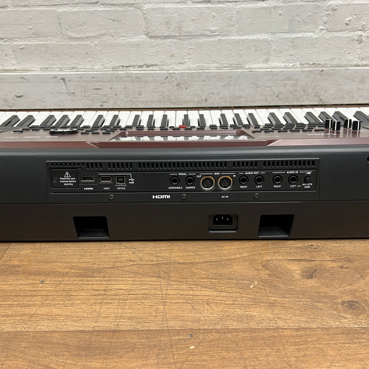 Korg PA700 Keyboard; Serial No: 67937 | Second Hand