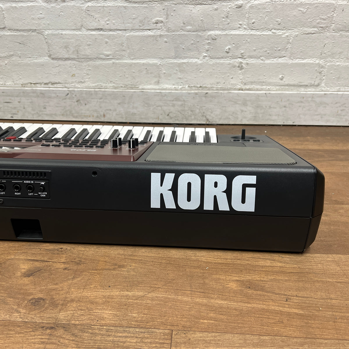 Korg PA700 Keyboard; Serial No: 67937 | Second Hand
