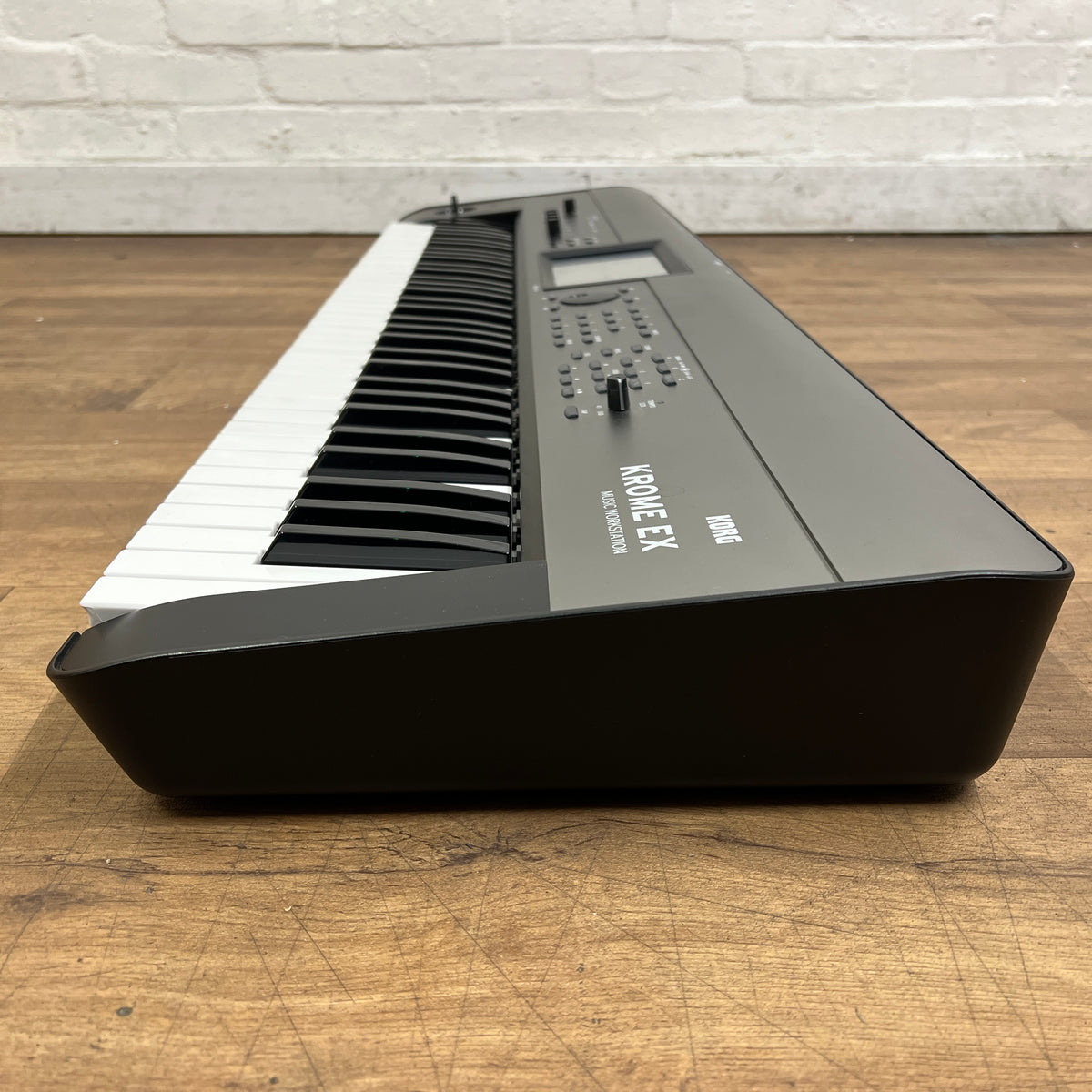 Korg Krome EX73 Keyboard; Serial No: 17506 | Second Hand