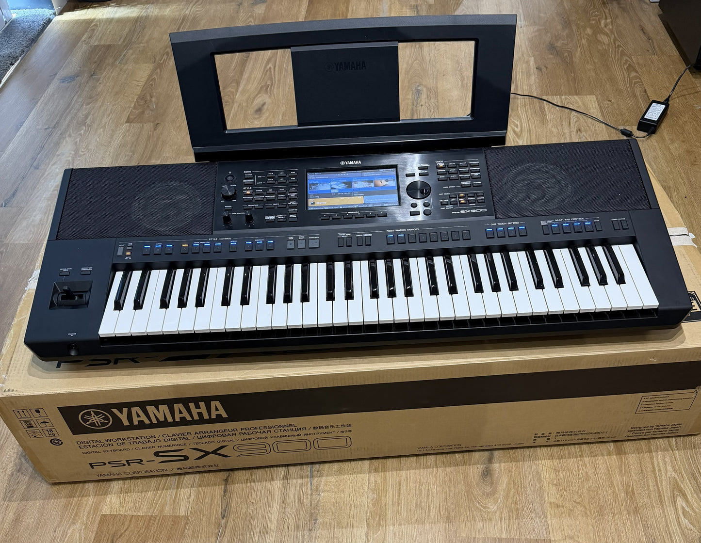 Yamaha PSR-SX900 Keyboard; Secial No: ECDY01119 | Second Hand