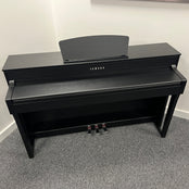 Yamaha CLP635 Digital Piano, Black; Serial No: BCZN01023 | Second Hand