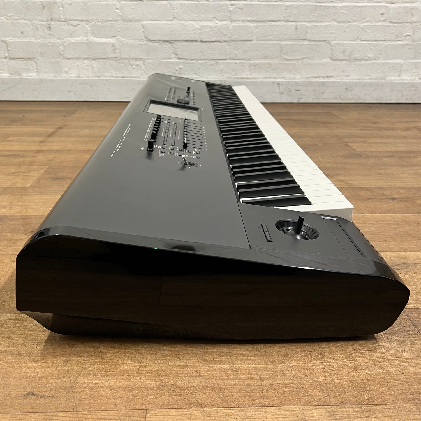 Korg Kronos 88 Music Workstation; Serial No: 882 | Second Hand