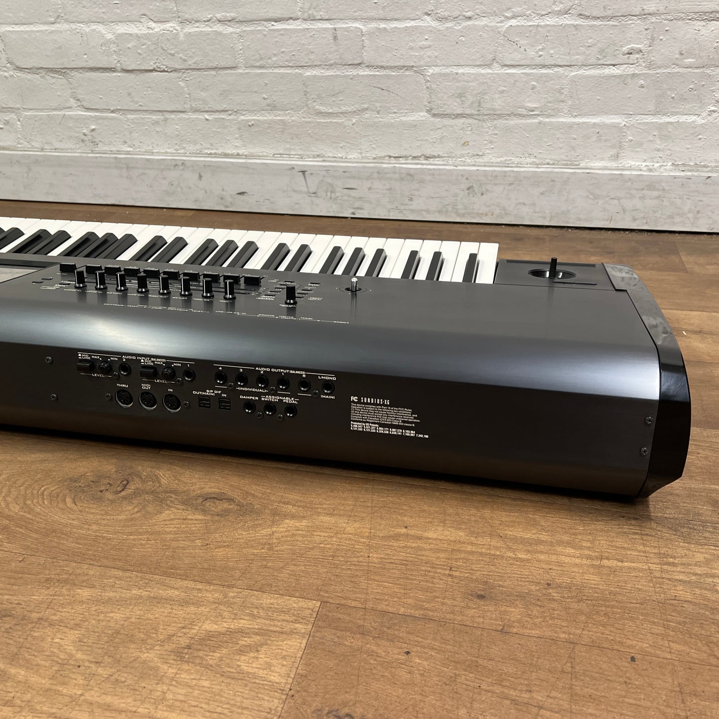 Korg Kronos 88 Music Workstation; Serial No: 882 | Second Hand